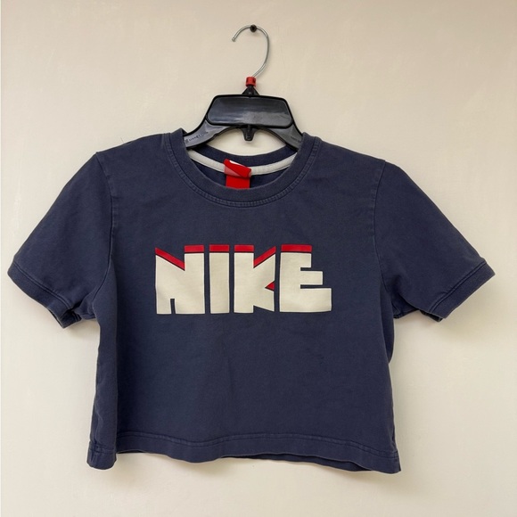 Nike Top Size M - Picture 1 of 3